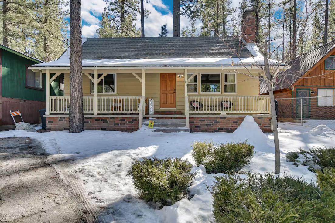 Rainbow Retreat Cabin Experience