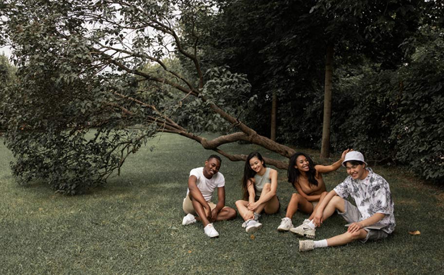 Happy guests enjoying Rainbow Retreat